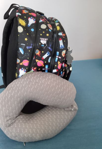 Repülőgépes utazás egy hátizsákkal