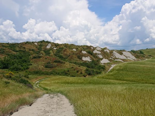 Crete hófehér halmai a La Bianca területén