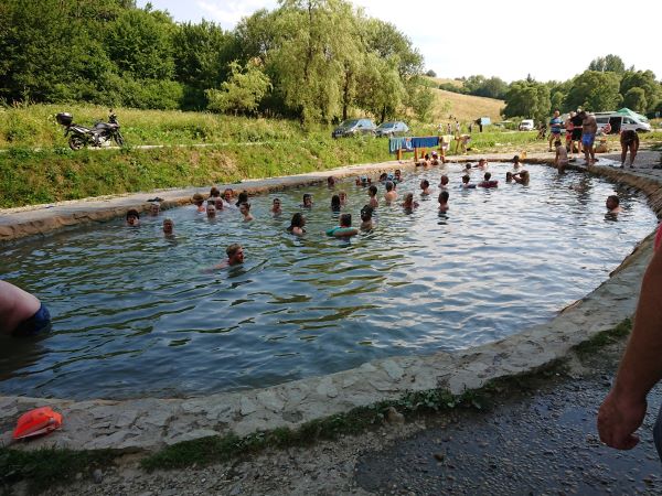 Kalameny (Kelemenfalu) Medokys ásványi termál forrás Szlovákiában