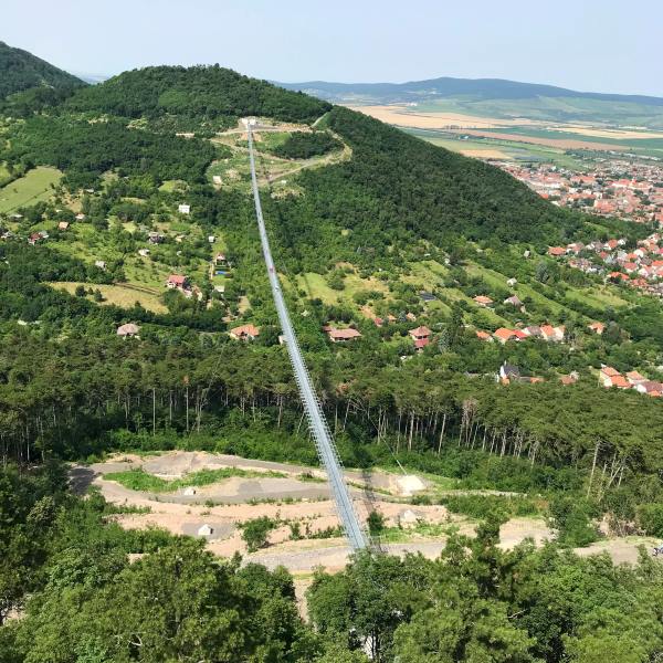 Nemzeti Összetartozás Hídja a Sátoraljaújhely várából, Magyarország