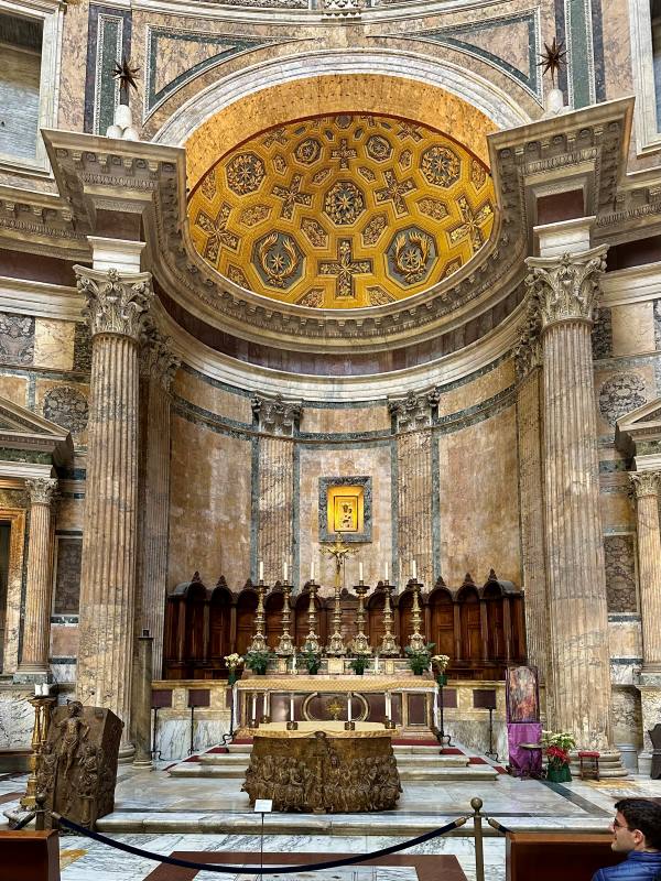 Pantheon főoltár, Róma, Olaszország