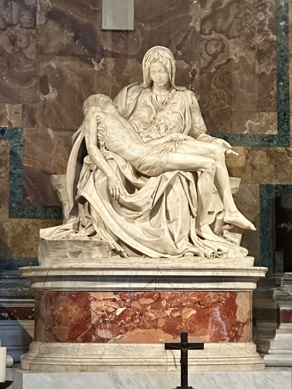 Szent Péter-bazilika Michelangelo Pietaja